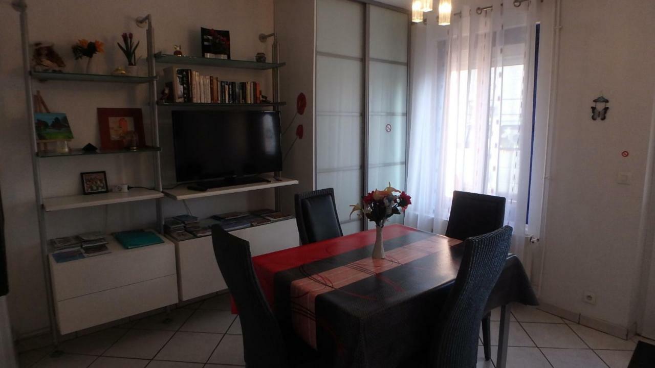 Gite Voltaire Sotteville-lès-Rouen Extérieur photo